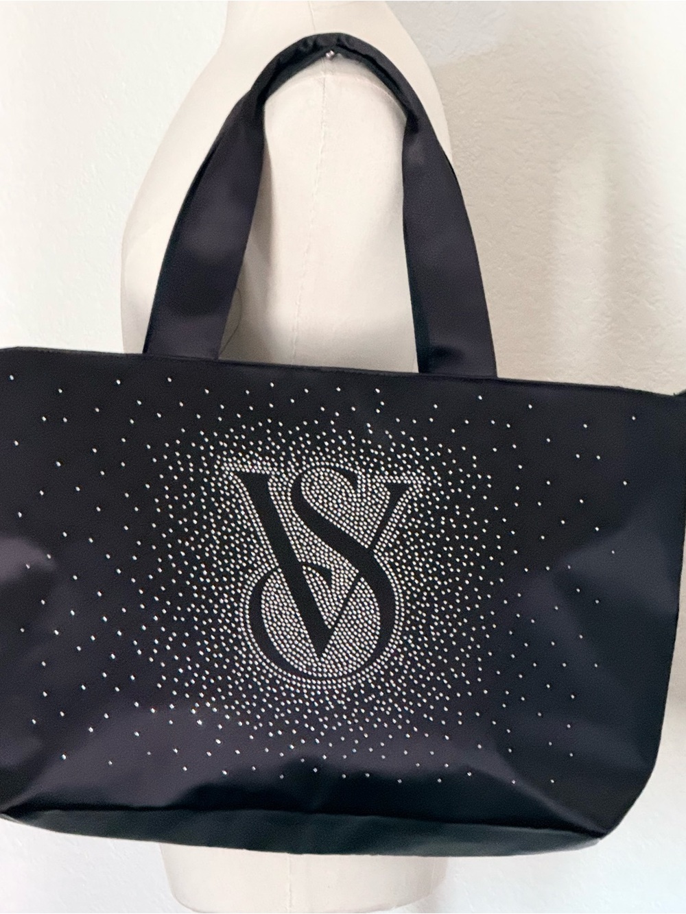 VICTORIA'S SECRET SHINE TOTE BAG RHINESTONE SIGNATURE~BLACK NWOT*Bling!